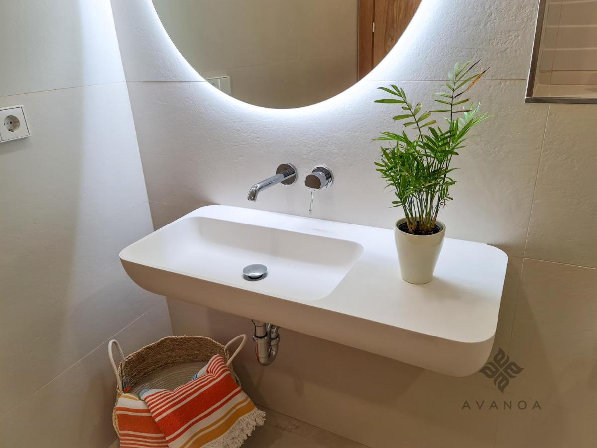 Avanoa - Apolo XVI Calpe Luaran gambar